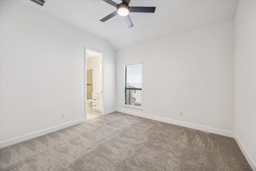 Spacious, unfurnished interior of a new home in Artavia, Conroe (Image 22).