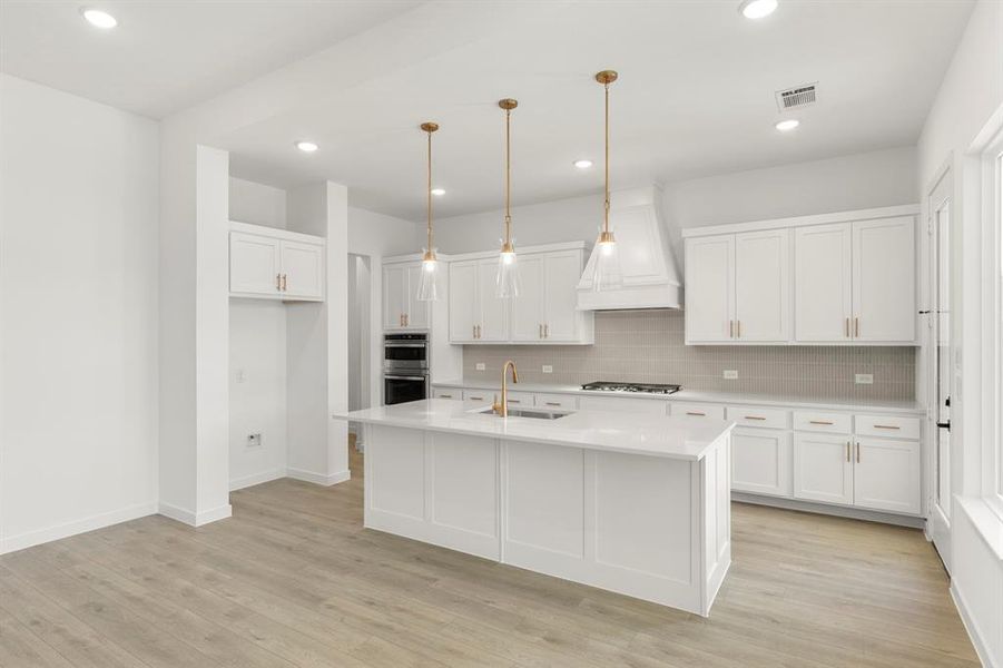 11. 1208 Eclipse Way - Kitchen (2)