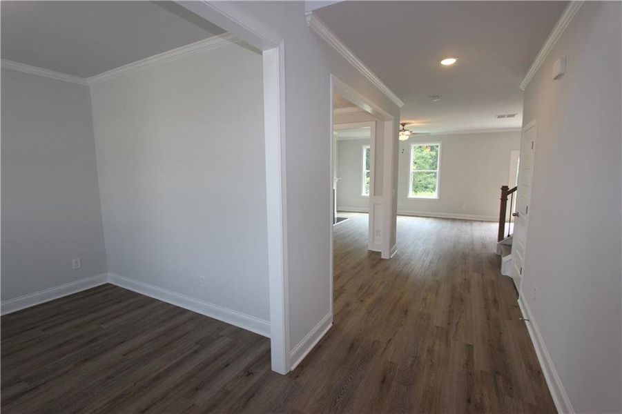 Spacious, unfurnished interior of a new home in Clark Farms, Flowery Branch (Image 11).