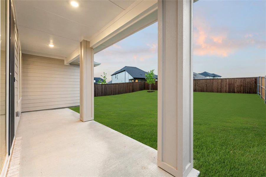 Image 28 of a home in Creekside.