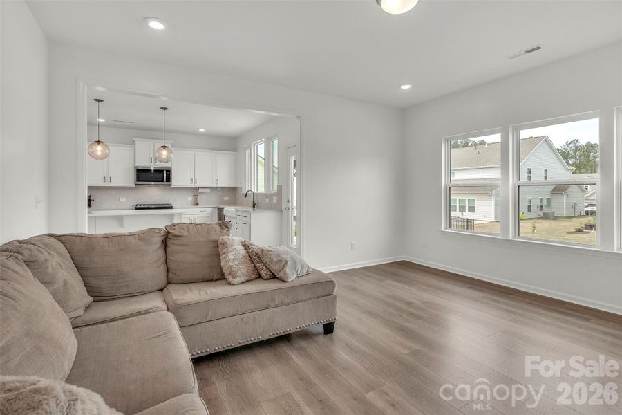 Furnished interior view inside a new home in Edgewater - The Links, Lancaster (Image 7).