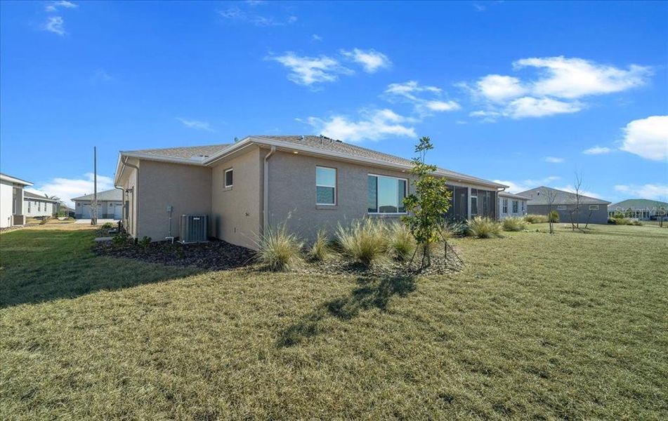 Exterior details and patio area of a home in , Ocala (Image 23).