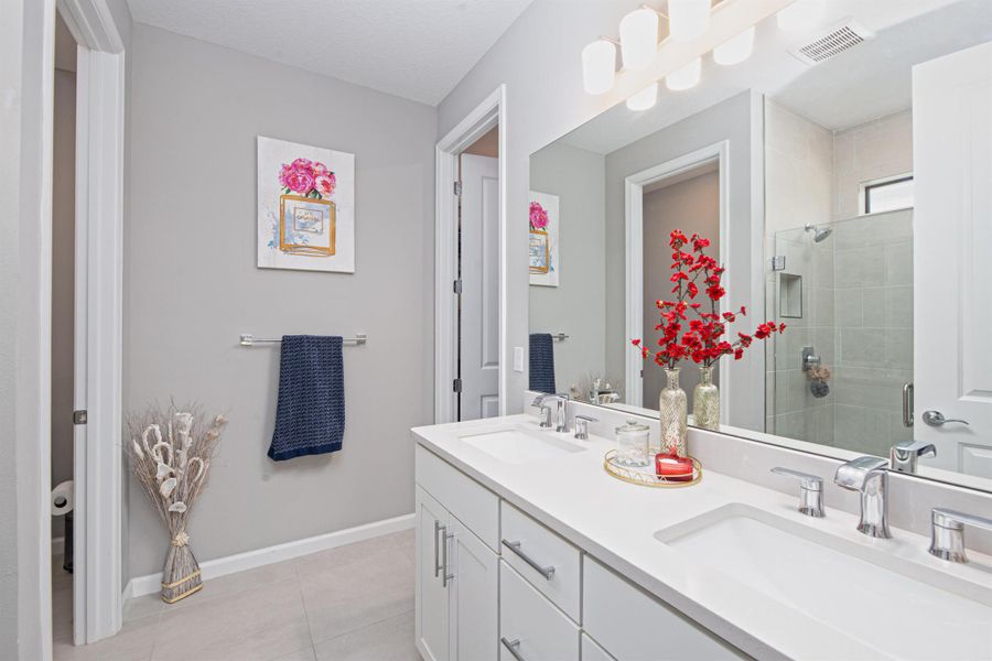 Furnished interior view inside a new home in , Port St. Lucie (Image 15).