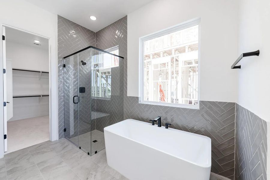 Lantana A Primary bath