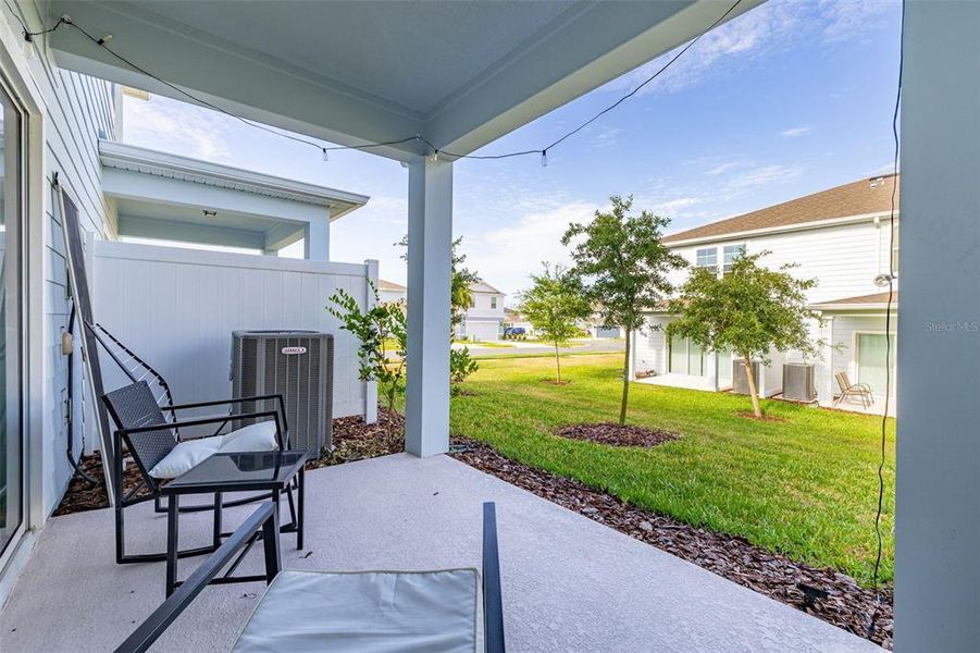 Exterior details and patio area of a home in , Davenport (Image 25).