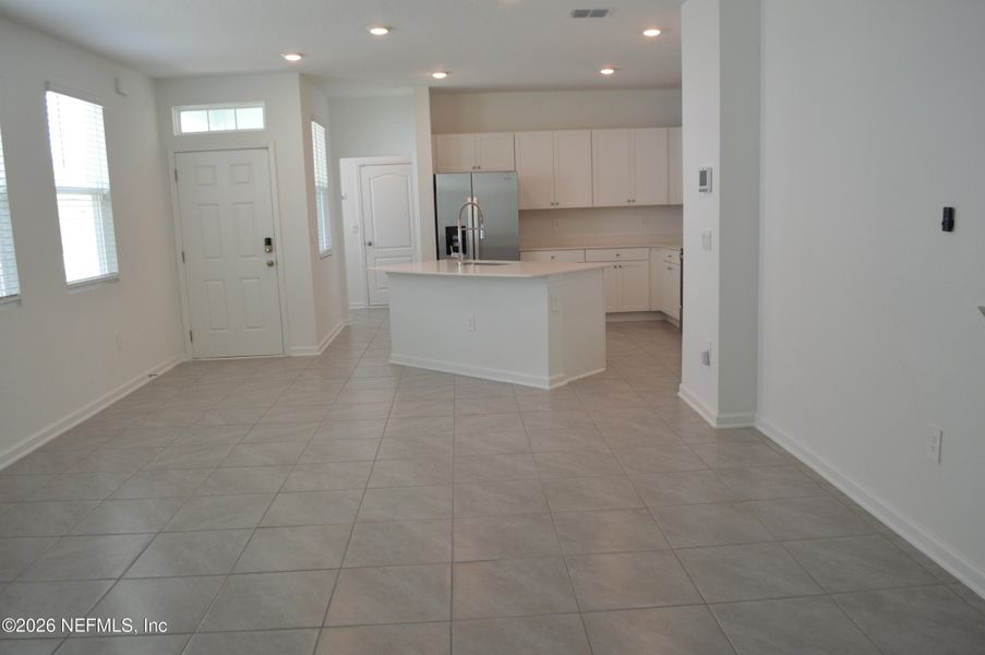 Spacious, unfurnished interior of a new home in , St. Augustine (Image 10).