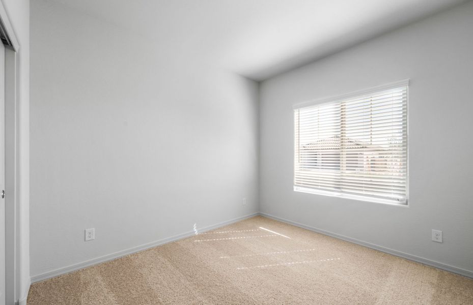 Spacious, unfurnished interior of a new home in Hayden Estates, Buckeye (Image 25).