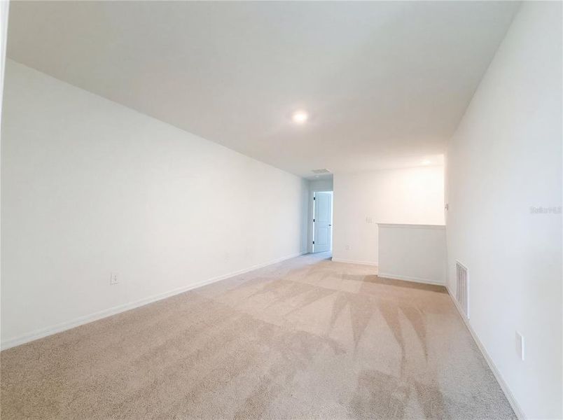 Spacious, unfurnished interior of a new home in , Parrish (Image 28).