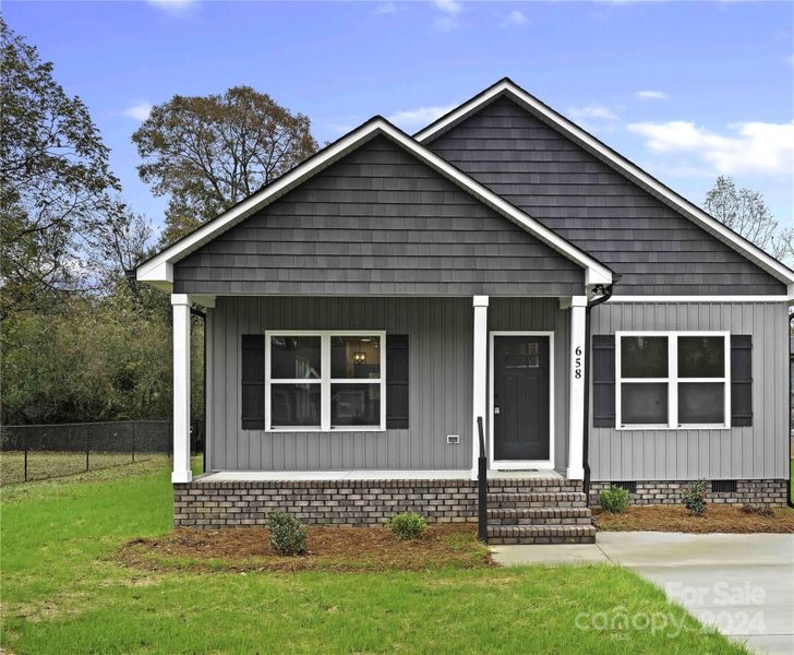 Gorgeous one story craftsman inspired in a great neighborhood.