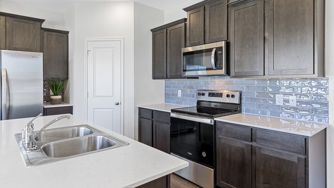 Furnished interior view inside a new home in Elevon, Lavon (Image 6).