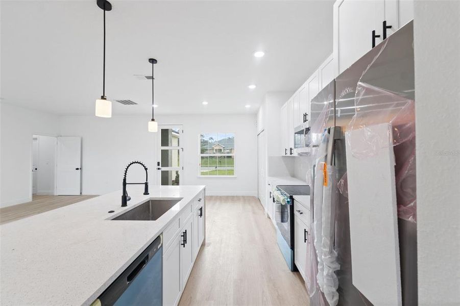 Furnished interior view inside a new home in , Ocala (Image 11).