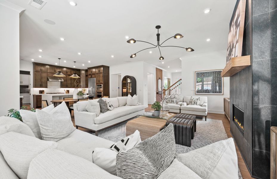 Representative furnished interior of a home built from the Richmond by John Wieland in Silverwood, Cumming (Image 19).