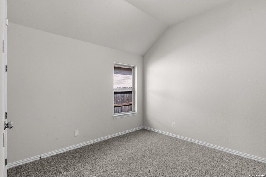 Spacious, unfurnished interior of a new home in Meyer Ranch – Premier, New Braunfels (Image 19).