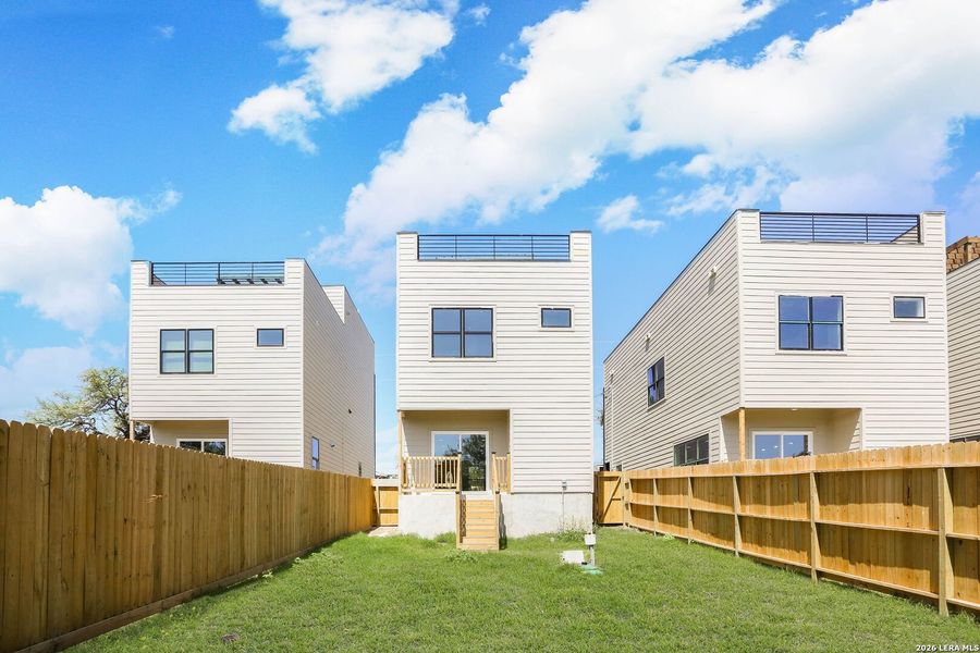 Exterior details and patio area of a home in , Canyon Lake (Image 20).