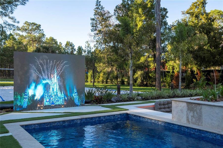 Exterior details and patio area of a home in , Montverde (Image 25).