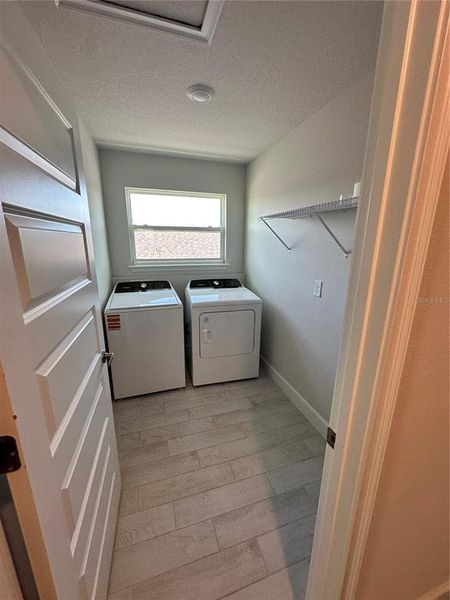 Image 32 of a home in Abbey Glen.