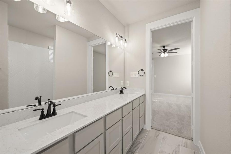 19_8776 Treeline- Primary SUite-5