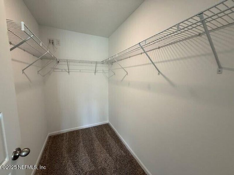 Spacious, unfurnished interior of a new home in Grand Reserve, Bunnell (Image 24).