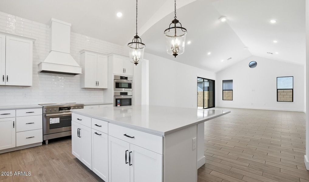 Edgewood Lot #165 Kitchen (1) (Large)