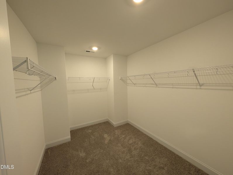 PXL_20251219_181126485