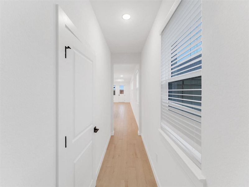 Spacious, unfurnished interior of a new home in Oakberry Trails, Waller (Image 29).