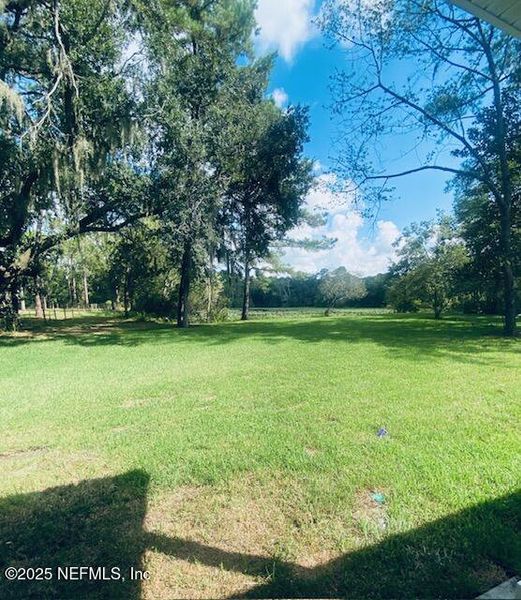 Image 6 of a home in .