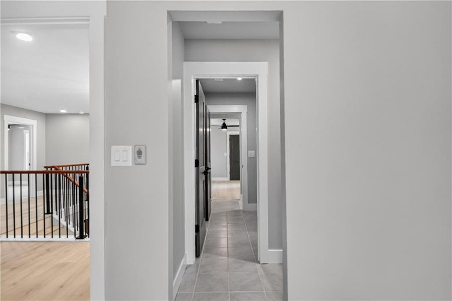 Spacious, unfurnished interior of a new home in , Stone Mountain (Image 156). Spacious, unfurnished interior of a new home in , Stone Mountain (Image 156).