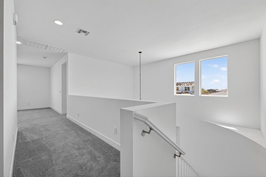 Spacious, unfurnished interior of a new home in Combs Ranch, San Tan Valley (Image 36).