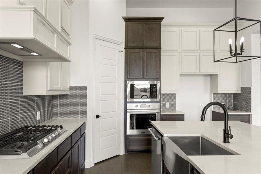 14. 409 Spoonbill - Kitchen (3)