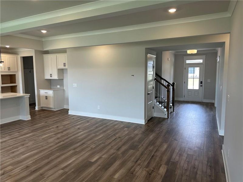 Spacious, unfurnished interior of a new home in Rosewood Lake Estates, Hoschton (Image 18).