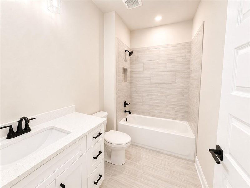 Furnished interior view inside a new home in , Jefferson (Image 18).