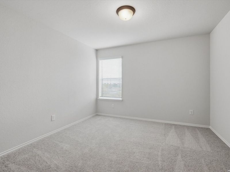 Spacious, unfurnished interior of a new home in Agave, San Antonio (Image 23).