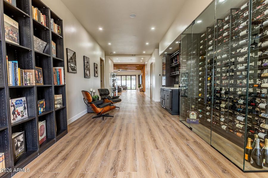 2536 E Indianola Ave-8