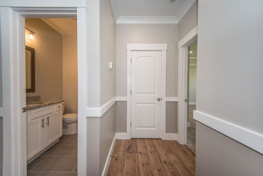 Representative furnished interior of a home built from the Beaumont Elite by Enchanted Homes in Pointe Summit, Slater-Marietta (Image 16).
