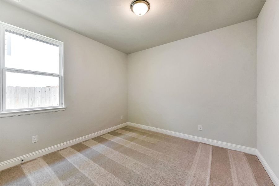 Spacious, unfurnished interior of a new home in Evergreen 40', Conroe (Image 26).