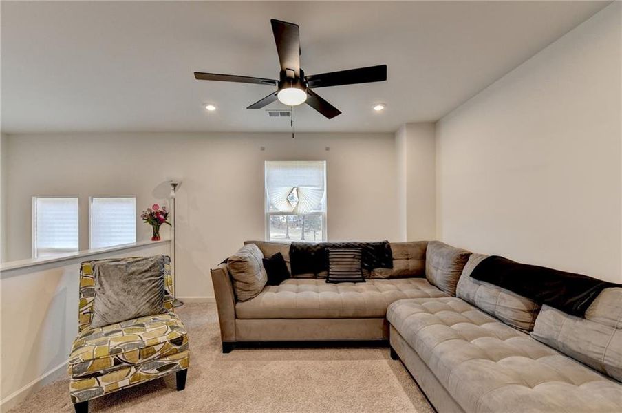 Furnished interior view inside a new home in Sweetbay Farm, Lawrenceville (Image 22).