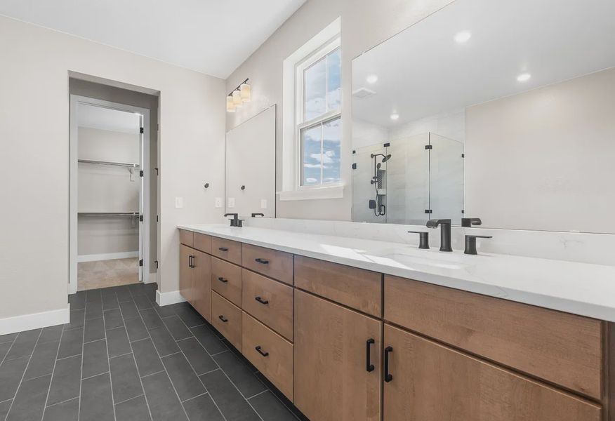 Homesite 262 Primary Bath - 8 of 13 Homesite 262 Primary Bath - 8 of 13