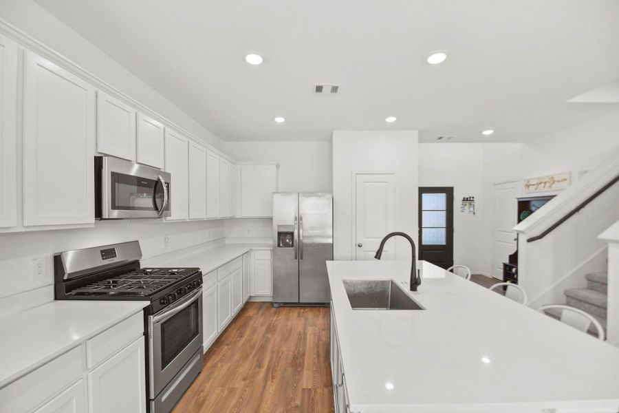 Furnished interior view inside a new home in , Conroe (Image 27).