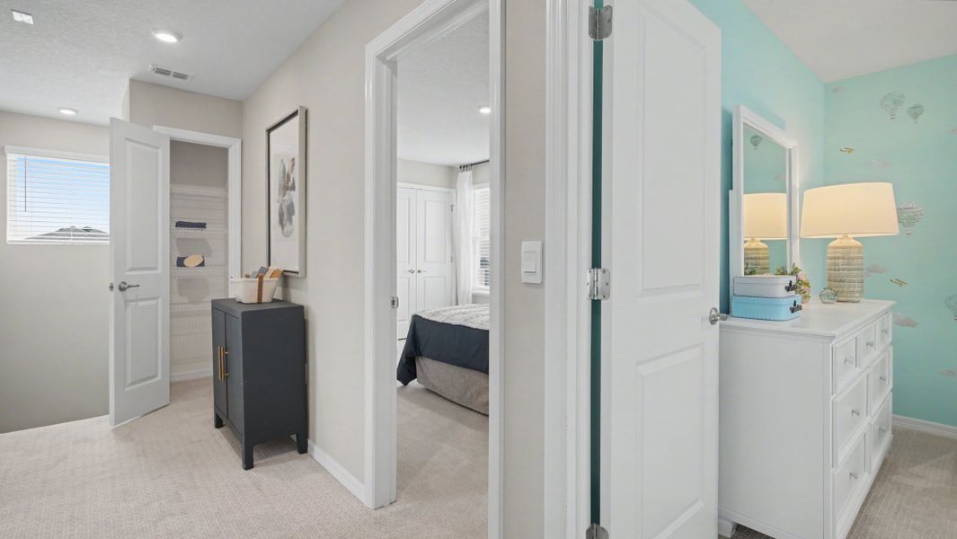 Representative furnished interior of a home built from the Lexington by Maronda Homes in Cassie Oaks, Jacksonville (Image 22).