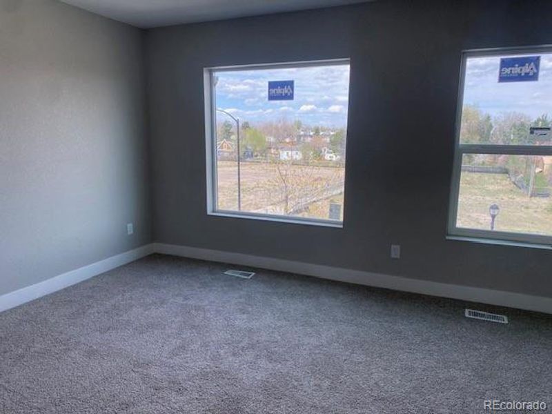 Spacious, unfurnished interior of a new home in , Wheat Ridge (Image 5).