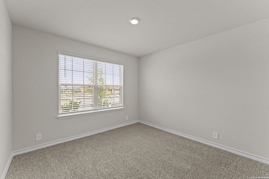 Spacious, unfurnished interior of a new home in Steele Creek, Cibolo (Image 18).