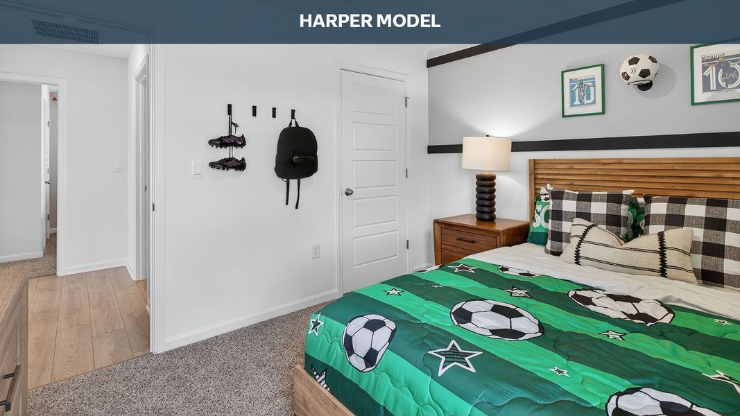 Representative furnished interior of a home built from the Harper by D.R. Horton in Diamond Springs, Jacksonville (Image 20).