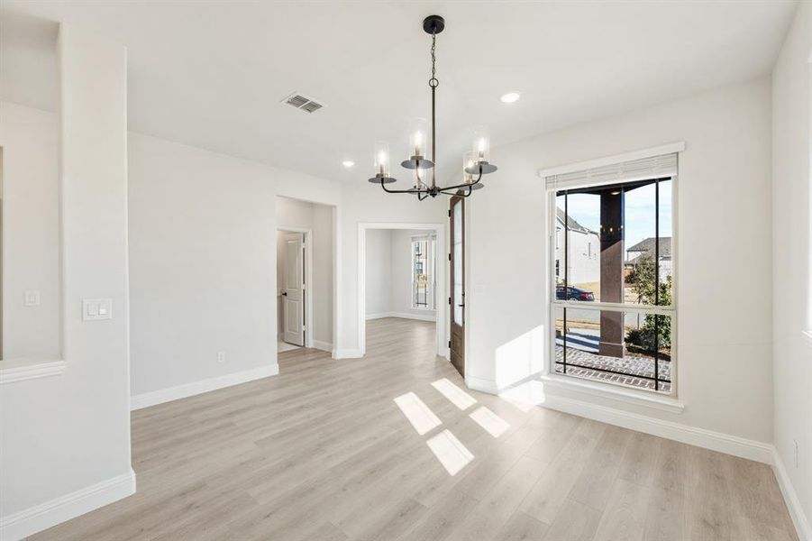 Spacious, unfurnished interior of a new home in West Crossing, Anna (Image 22).