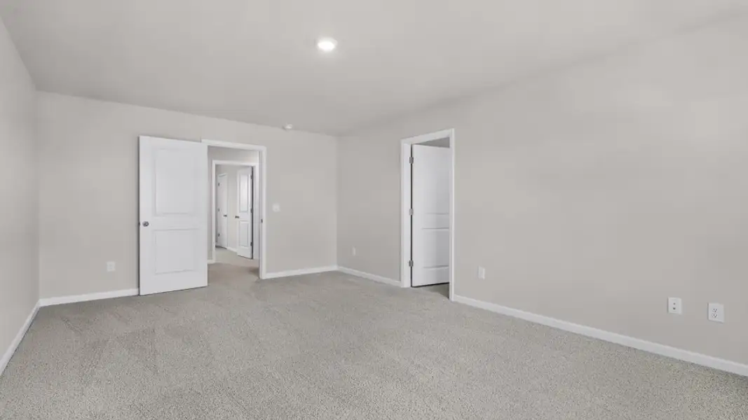 Spacious, unfurnished interior of a new home in The Reserve at Prestleigh, Wake Forest (Image 15).