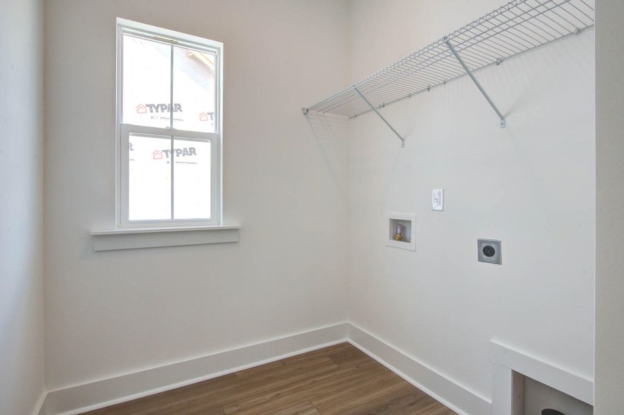 Spacious, unfurnished interior of a new home in Midtown at Nexton, Summerville (Image 18). Spacious, unfurnished interior of a new home in Midtown at Nexton, Summerville (Image 18).