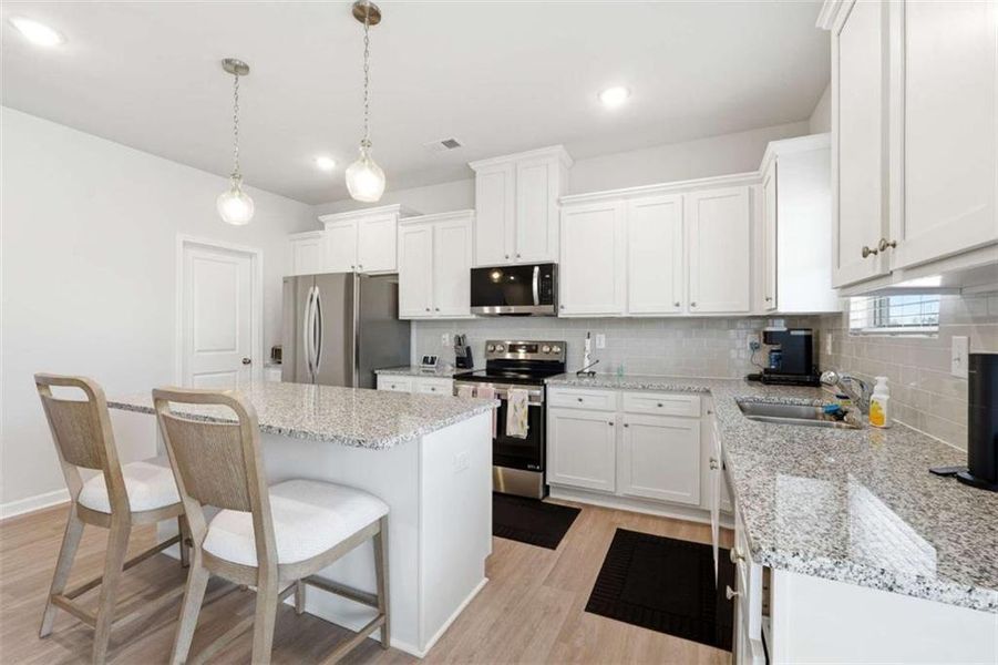 Furnished interior view inside a new home in Neely Farm, Covington (Image 16).