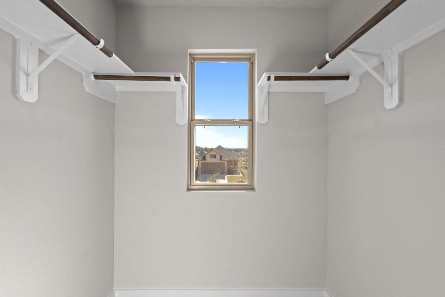 Spacious, unfurnished interior of a new home in Westridge Cove, Panorama Village (Image 17).