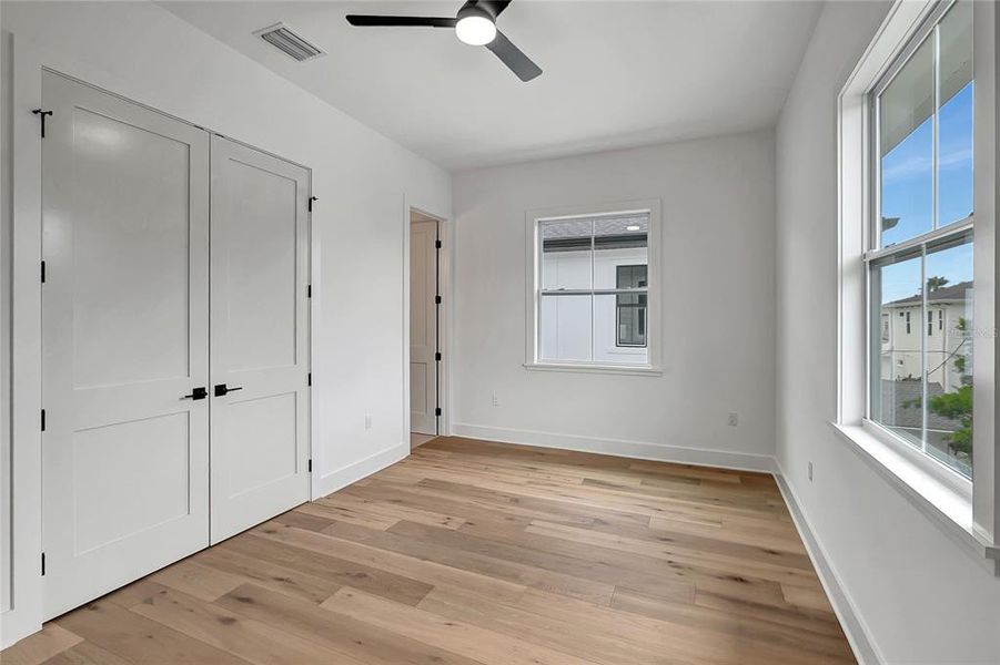 Spacious, unfurnished interior of a new home in , Tampa (Image 71). Spacious, unfurnished interior of a new home in , Tampa (Image 71).