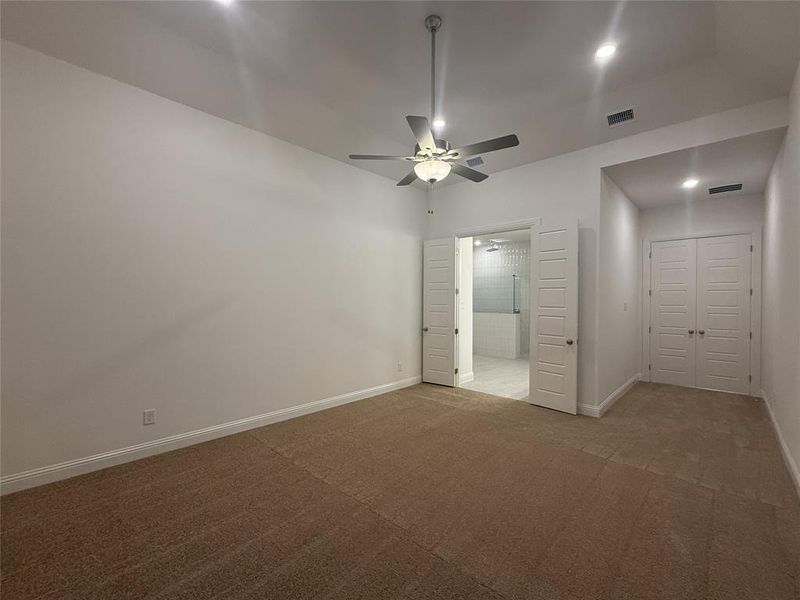 Spacious, unfurnished interior of a new home in Highland Crossing, Celina (Image 14). Spacious, unfurnished interior of a new home in Highland Crossing, Celina (Image 14).