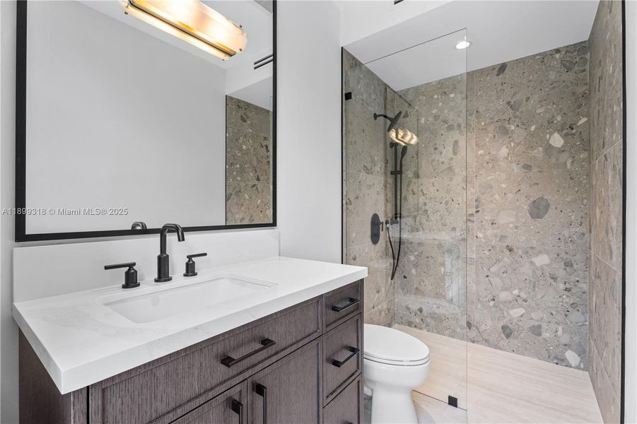 Image 39 of a home in .